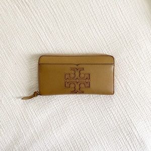 Tory Burch Wallet